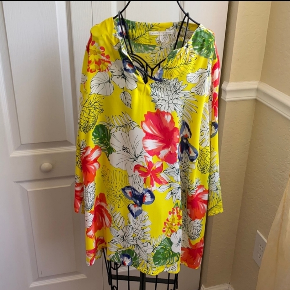 Violet & Claire top size 1X